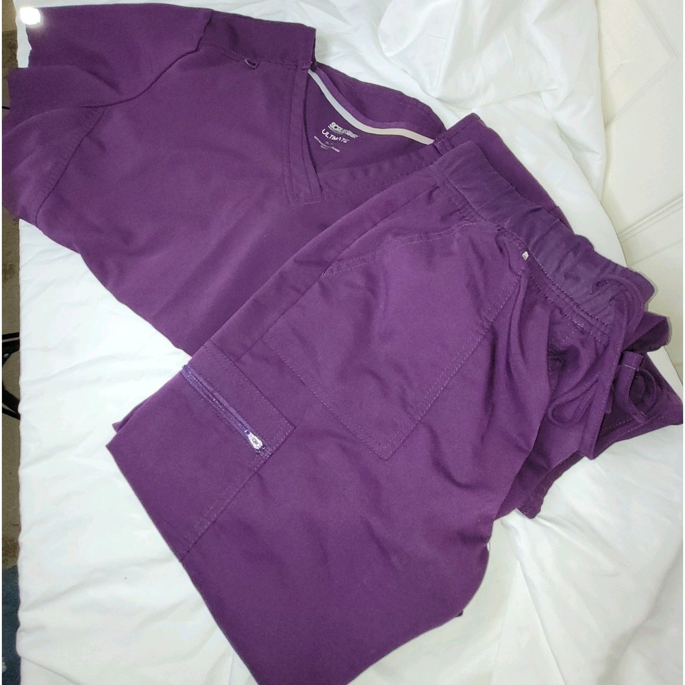 ScrubStar 2 Piece MIXED SIZE Scrubs Set, 2XL  Top, M Bottom Purple